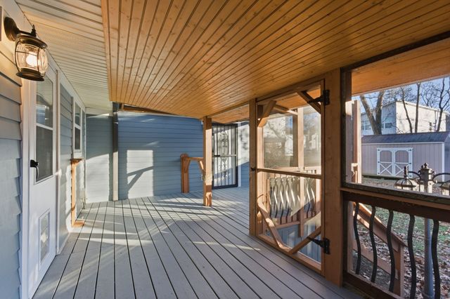 318 Queen Ave, Nashville, TN 37207