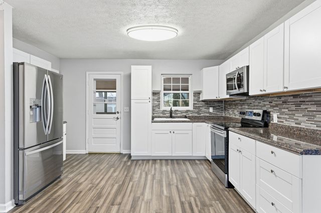 318 Queen Ave, Nashville, TN 37207