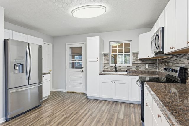 318 Queen Ave, Nashville, TN 37207