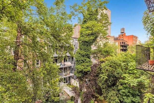 407 E 87th St Apt 2C, New York City, NY 10128