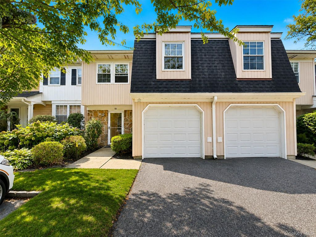 151 The Knoll, Syosset, NY 11791 — photo 2