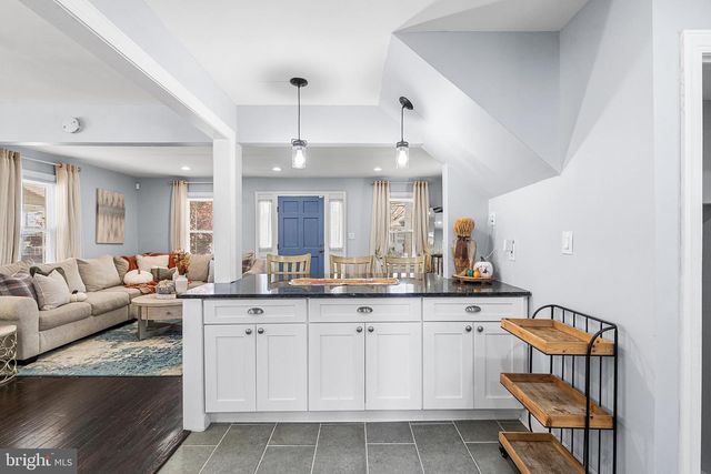 14 NICHOLSON RD, Mount Ephraim, NJ 08059