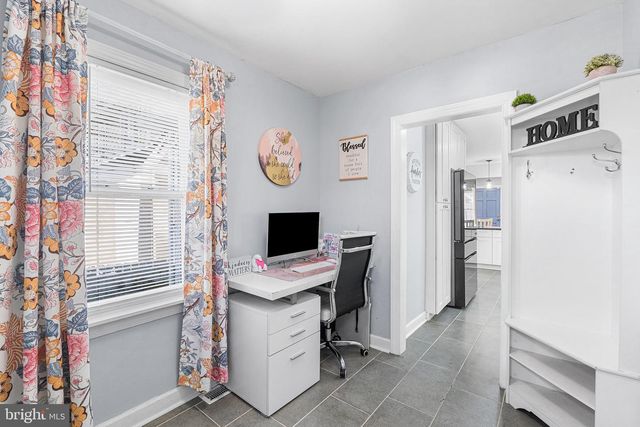 14 NICHOLSON RD, Mount Ephraim, NJ 08059