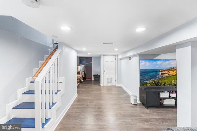 14 NICHOLSON RD, Mount Ephraim, NJ 08059