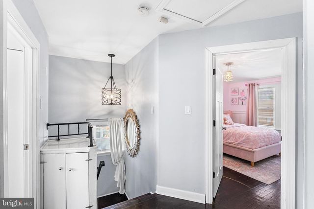 14 NICHOLSON RD, Mount Ephraim, NJ 08059