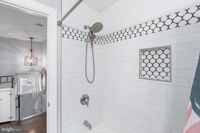 14 NICHOLSON RD, Mount Ephraim, NJ 08059