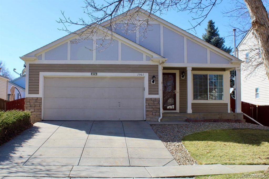 1901 Fountain Court, Longmont, CO 80503