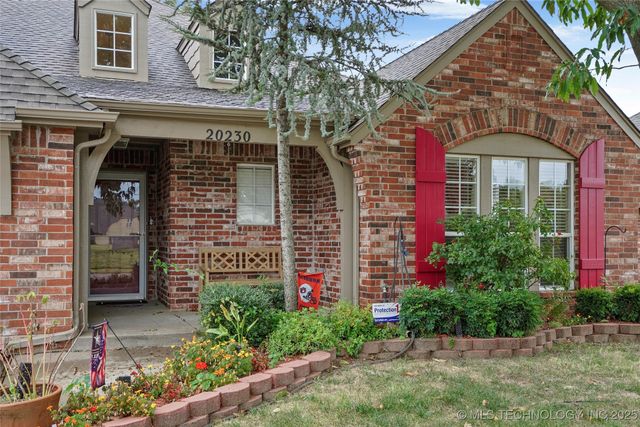 20230 E 50th Place, Broken Arrow, OK 74014