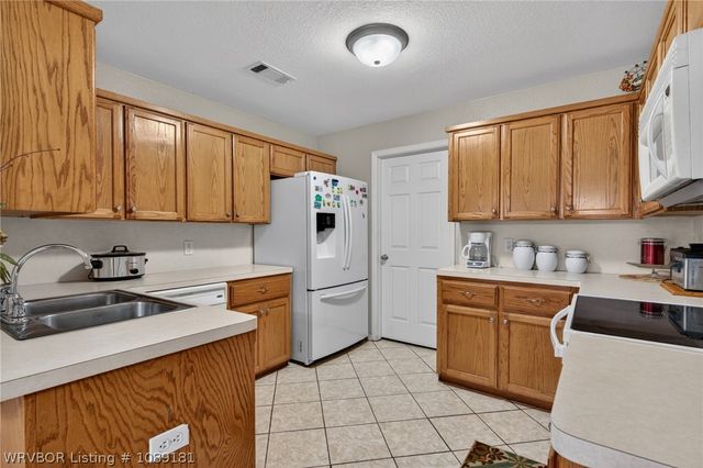 2001 N 55th Place, Fort Smith, AR 72904