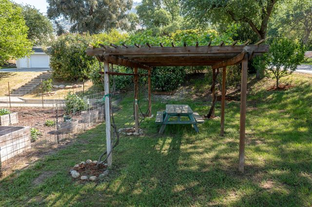 40926 Old Three Rivers Road, Three Rivers, CA 93271