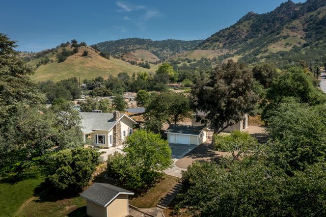40926 Old Three Rivers Road, Three Rivers, CA 93271
