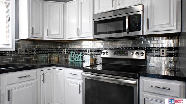 1610 SW Jordan Street, Lincoln, NE 68522