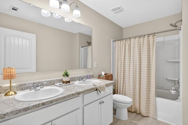 6762 Star Gaze Court, Flowery Branch, GA 30542