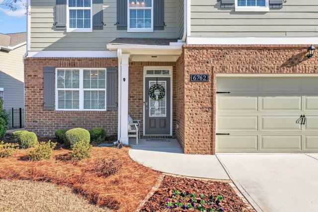 6762 Star Gaze Court, Flowery Branch, GA 30542