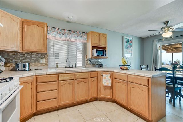 1602 Glover Street, Redlands, CA 92374