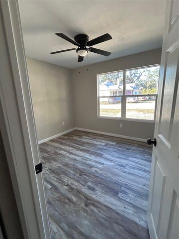 570 SW 5TH STREET, Lake Butler, FL 32054