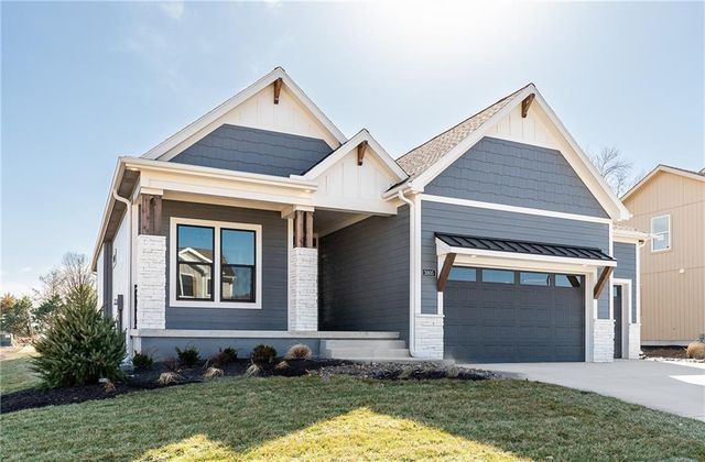 3812 W 187th Street, Overland Park, KS 66085