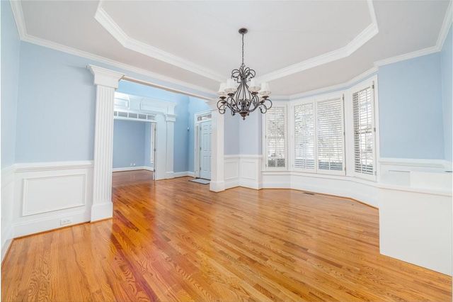 562 Grassmeade Way, Snellville, GA 30078