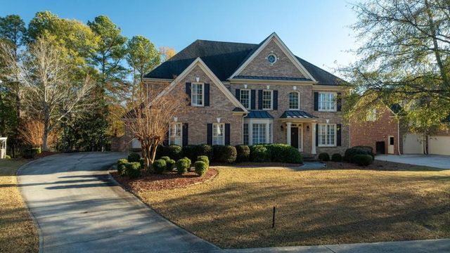 562 Grassmeade Way, Snellville, GA 30078