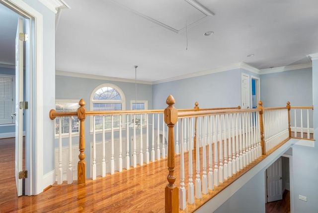 562 Grassmeade Way, Snellville, GA 30078