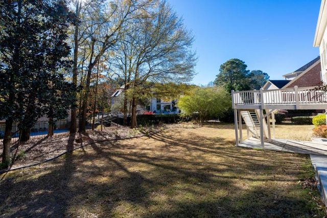 562 Grassmeade Way, Snellville, GA 30078