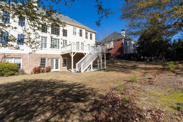 562 Grassmeade Way, Snellville, GA 30078