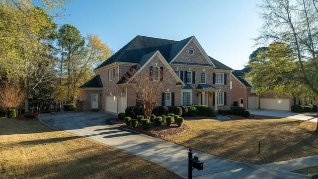 562 Grassmeade Way, Snellville, GA 30078