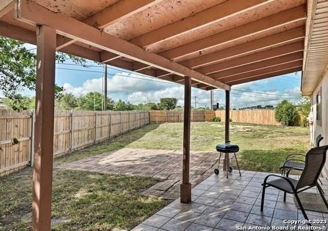 11350 WIDEFIELD LN, San Antonio, TX 78245