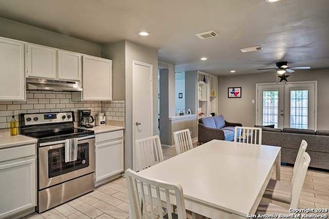 11350 WIDEFIELD LN, San Antonio, TX 78245