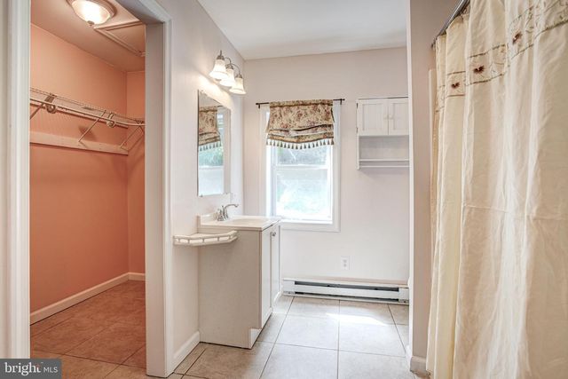 328 E LOGAN ST, Bellefonte, PA 16823