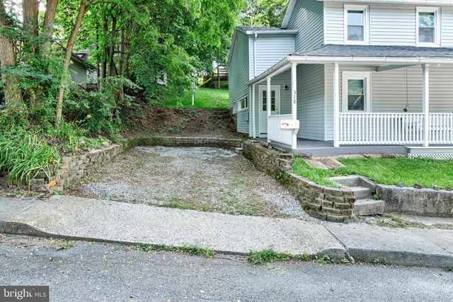 328 E LOGAN ST, Bellefonte, PA 16823