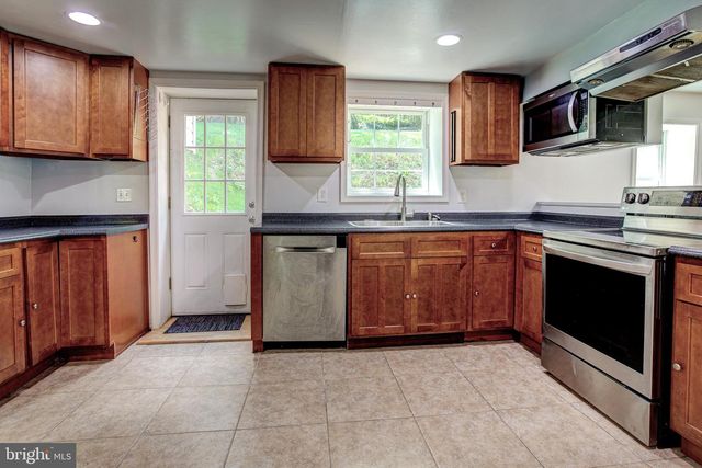 328 E LOGAN ST, Bellefonte, PA 16823