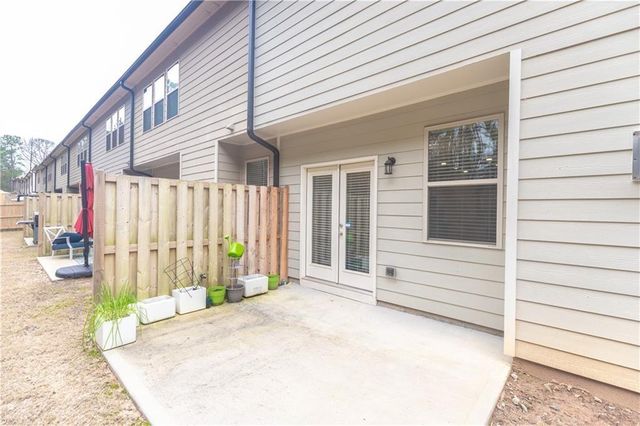 209 Braemore Mill Drive, Lawrenceville, GA 30044