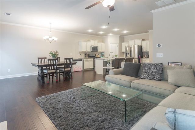 209 Braemore Mill Drive, Lawrenceville, GA 30044