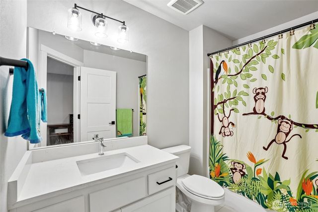 12020 NE 108th Street, Vancouver, WA 98662