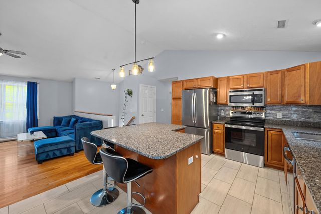 145 Worcester St, West Boylston, MA 01583