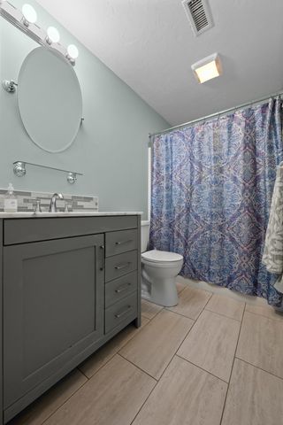 145 Worcester St, West Boylston, MA 01583