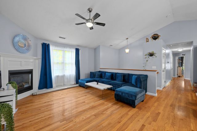 145 Worcester St, West Boylston, MA 01583
