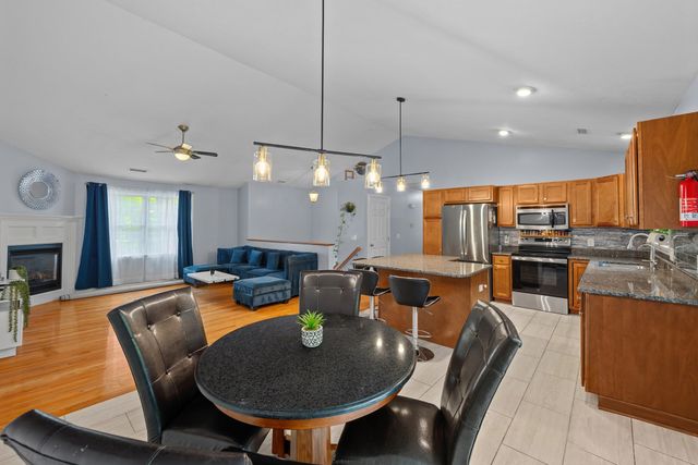145 Worcester St, West Boylston, MA 01583