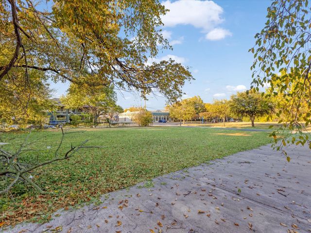 4422 Swiss Avenue, Dallas, TX 75204