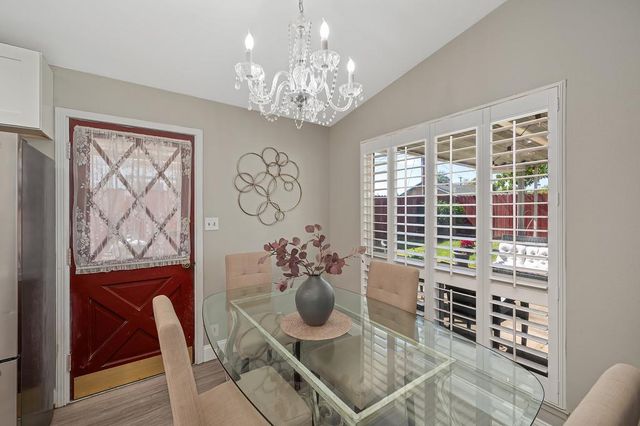 6513 Pearson Ln, North Highlands, CA 95660