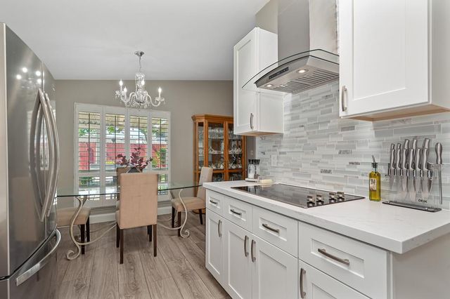 6513 Pearson Ln, North Highlands, CA 95660