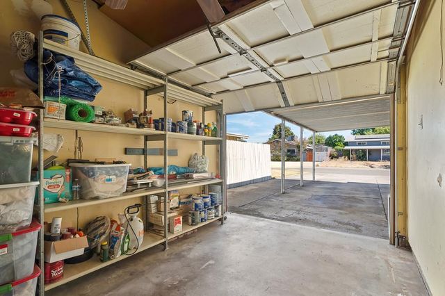 6513 Pearson Ln, North Highlands, CA 95660