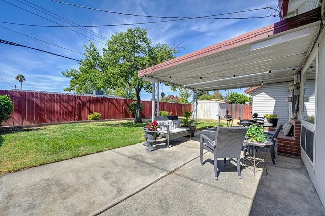 6513 Pearson Ln, North Highlands, CA 95660