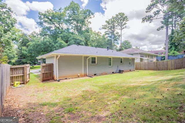 1951 La Mesa Lane, Decatur, GA 30032