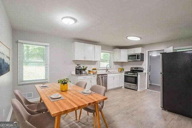 1951 La Mesa Lane, Decatur, GA 30032