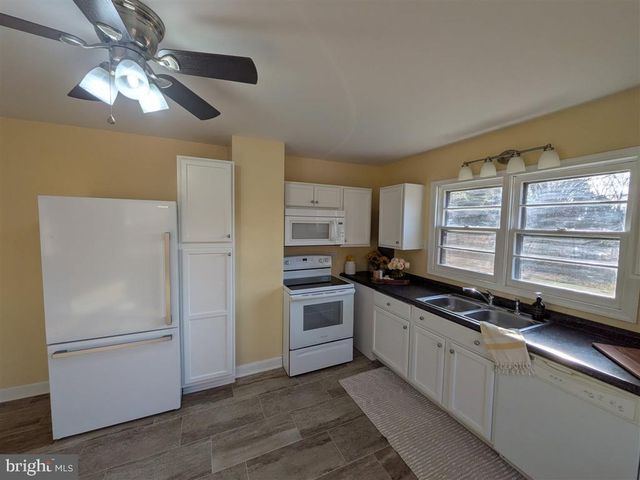 12477 COX MILL RD, Gordonsville, VA 22942