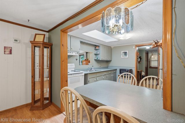 60677 9 Mile Road, Lyon Charter Township, MI 48178
