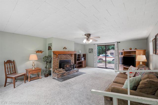 60677 9 Mile Road, Lyon Charter Township, MI 48178