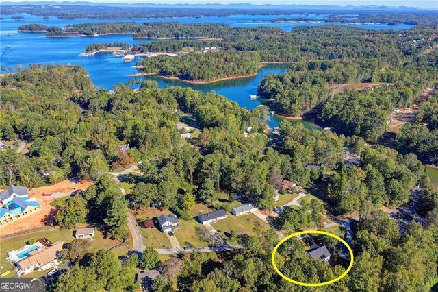 6181 Shoreland Circle, Buford, GA 30518